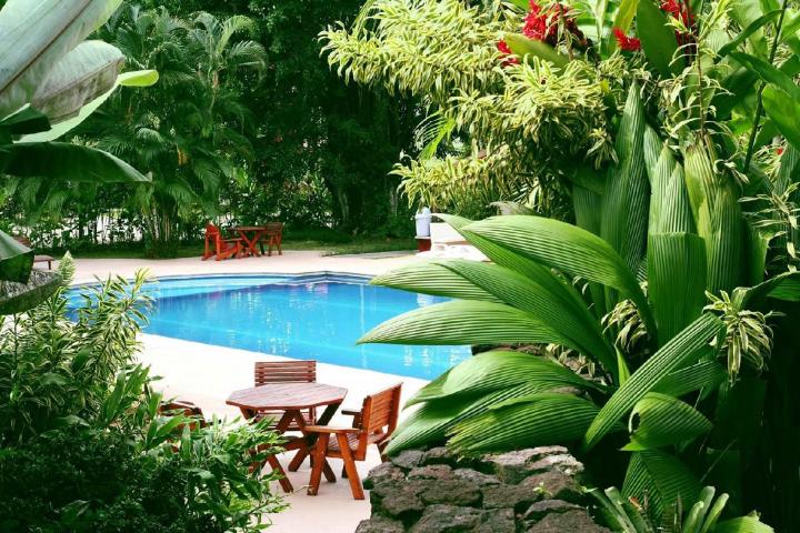 Constructeur piscine coque polyester Rouffach
